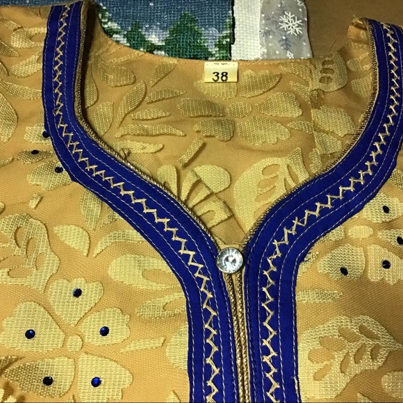 Tunic - Picture 4 of 16